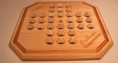 Brettspiel "Solitär"